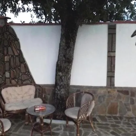 Three-bedroom Holiday In Velika Village Holiday home Zvezdets